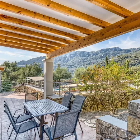 Casa Nuova * Liapades