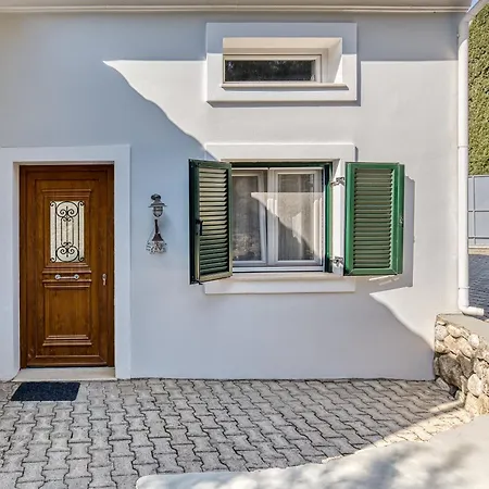 Rovinia 라이아페이즈