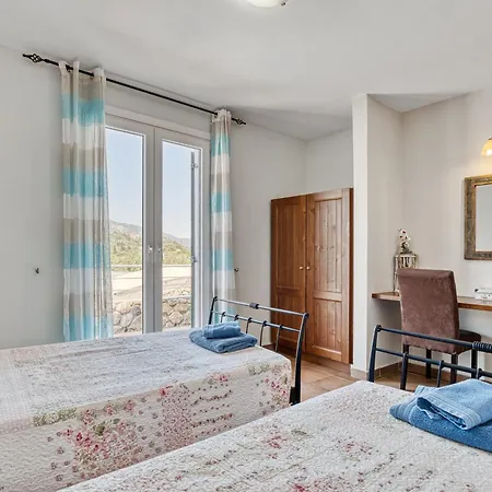 Tatil Evi Rovinia Liapades